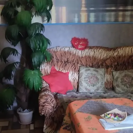 1 комнатная на ришельевской Apartment